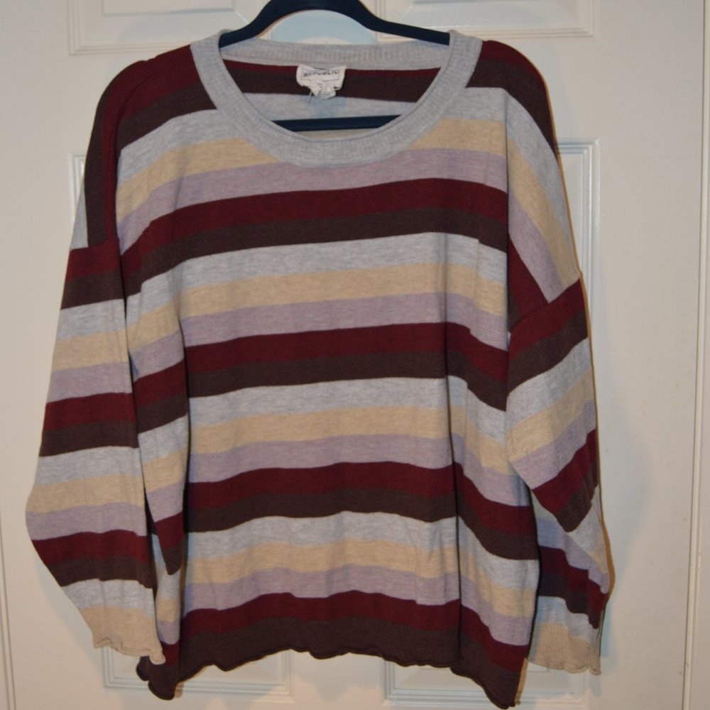 Multi Color Stripped Sweater (Size 3X)